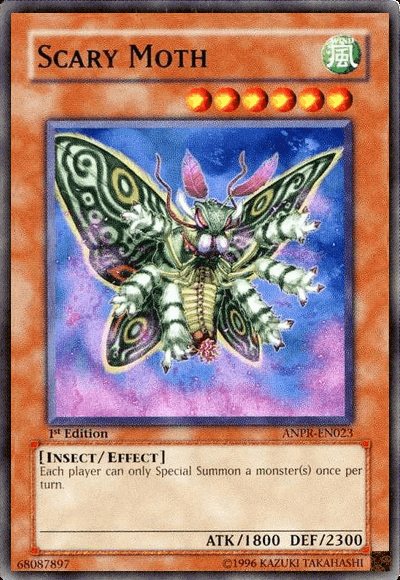 Scary Moth [ANPR-EN023] Common (ONLINE ORDER ONLY)