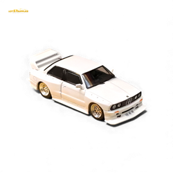 (Pre-Order) SW BMW E30 M3 LTO Modified - White 1:64 (ONLINE ORDER ONLY)