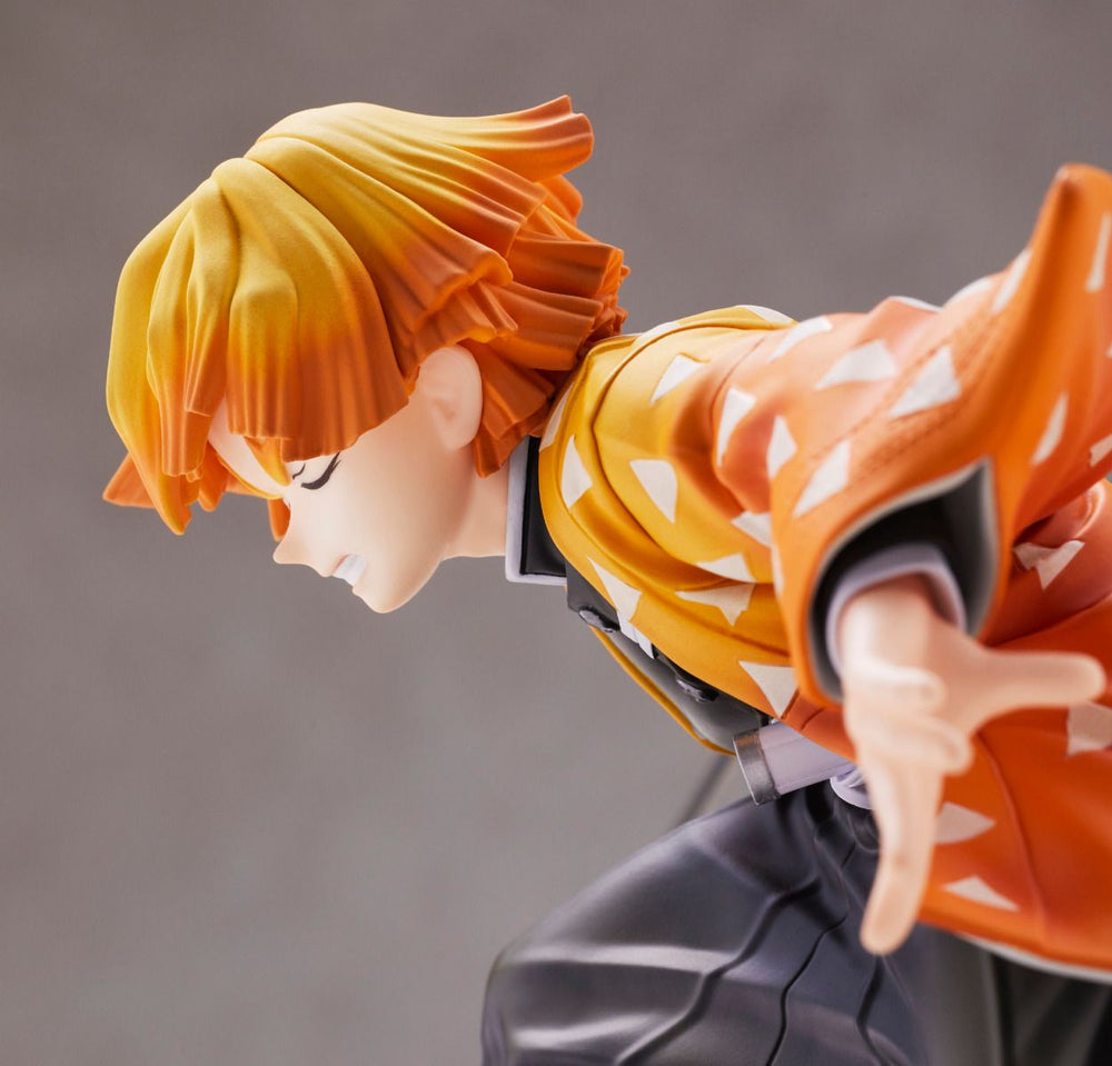 Demon Slayer Kimetsu no Yaiba: Zenitsu Agatsuma 1/8 Scale Figure by Aniplex (ONLINE ORDER ONLY)