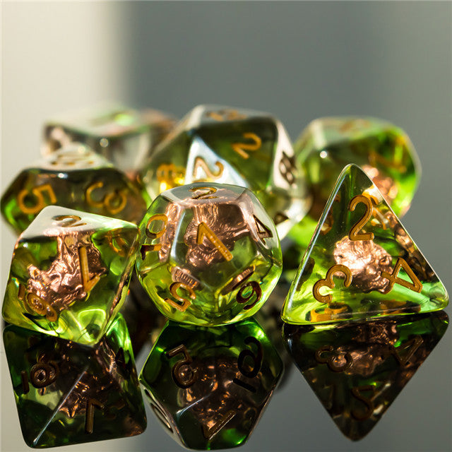 Druid (Wolf Head) Green/gold Dice w/ Golden Wolf Head 7-Dice Set Rpg (Online Only)