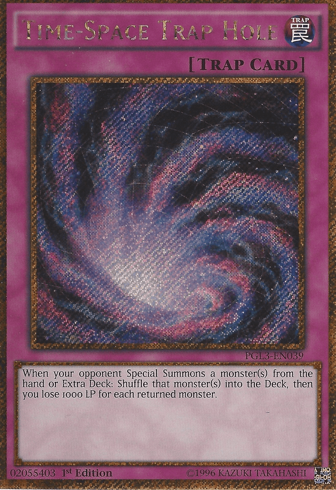 Time-Space Trap Hole [PGL3-EN039] Gold Secret Rare (ONLINE ORDER ONLY)