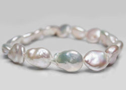 15x19-20x15mm Off White Straight Drill Baroque Freshwater Pearl 16 inch 21 pcs (ONLINE ORDER ONLY)