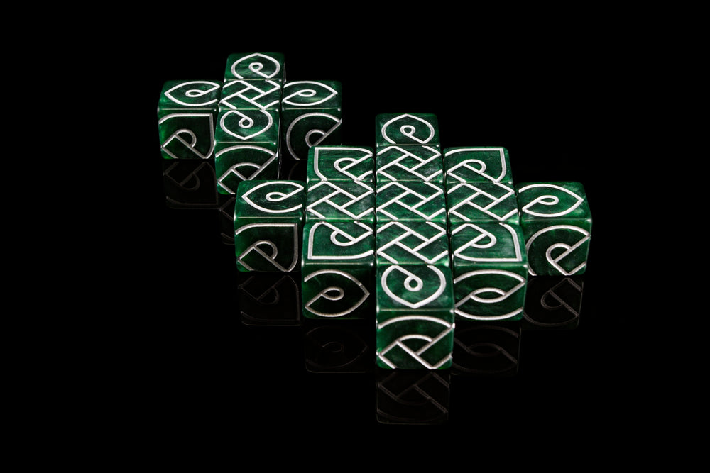 Knot Dice Set (ONLINE ORDER ONLY)