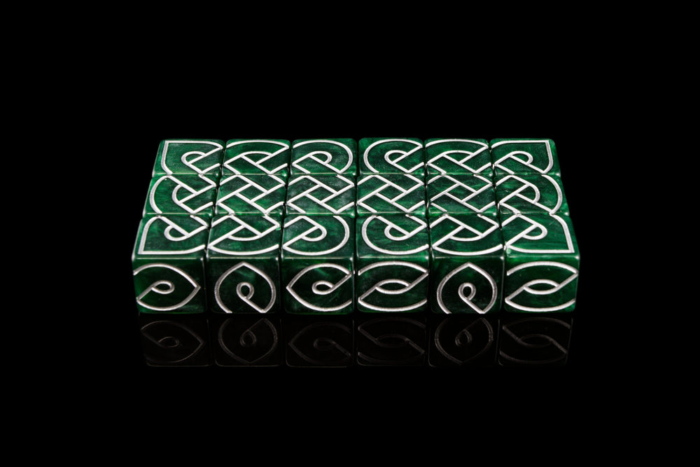 Knot Dice Set (ONLINE ORDER ONLY)