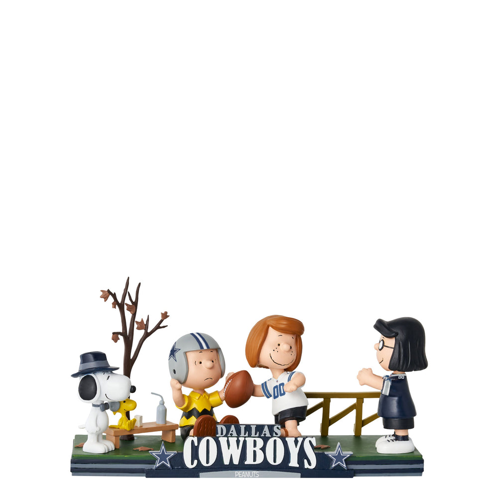 Peanuts Gang NFL Football Field Mini Bobble Scene Bobblehea (ONLINE ORDER ONLY)