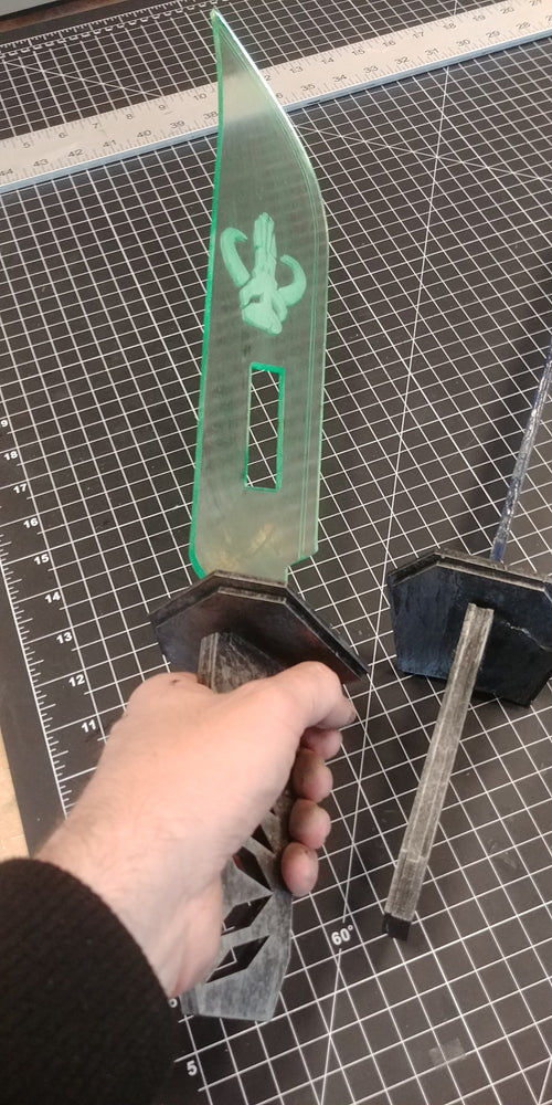 Mandalorian Vibro Blade (Custom WP Design) (ONLINE ORDER ONLY)