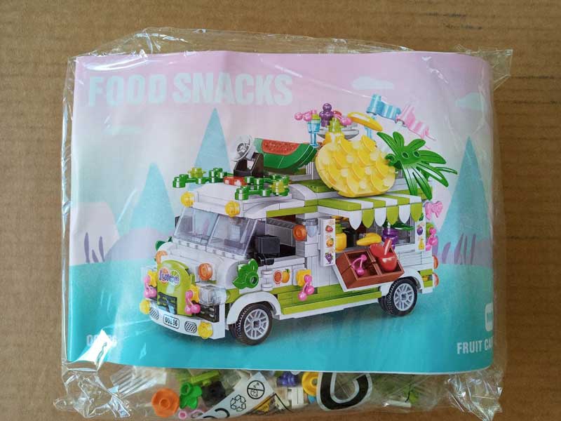 Ice Cream Truck Building Block toys Minifigures Food Trucks Fun for All over 500 Pieces (ONLINE ORDER ONLY)