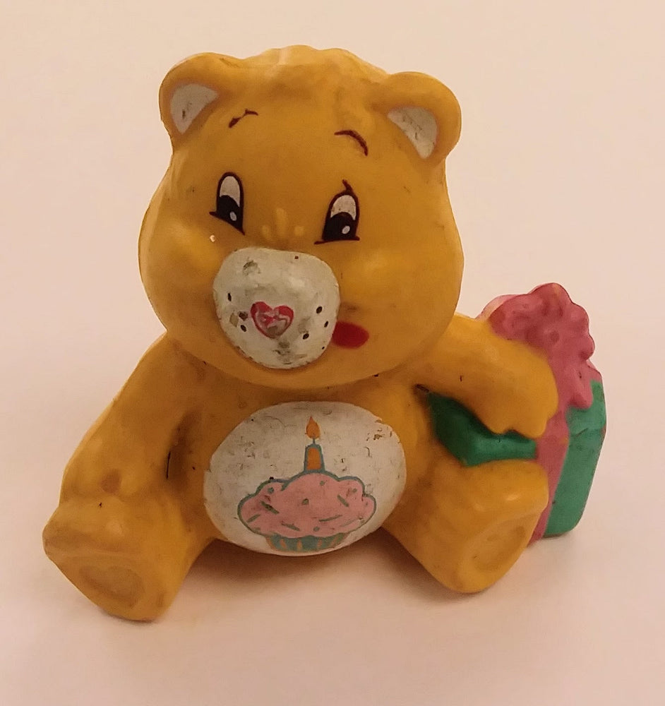 Care Bears mini figure - Birthday Bear (with gift) (ONLINE ORDER ONLY)