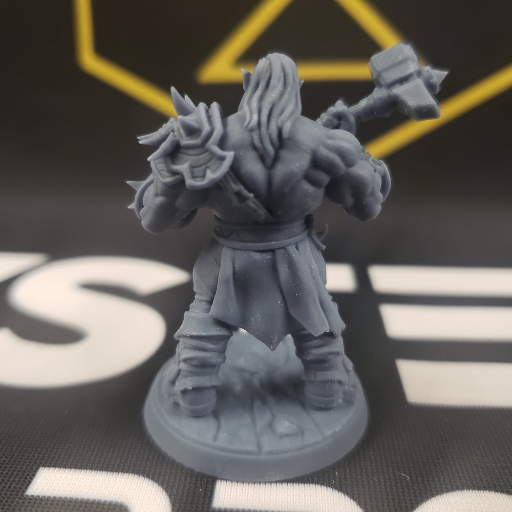 Blackcrag Mountain Orc - Sculpt Option F (Male Orc Barbarian) (Online Order Only)