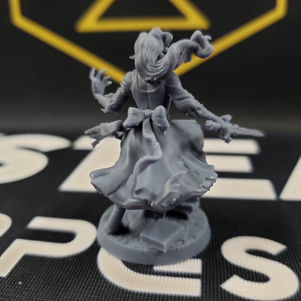 Lady Isabella of Rose Keep (Female Werewolf Scholar) (Online Order Only)