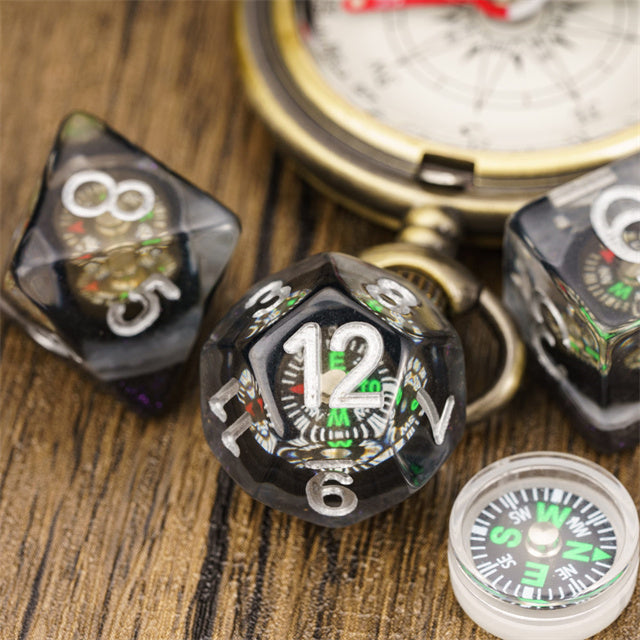 Compass Dice 7-Dice Set Clear w/ Moving Compass Inside Glitter Base Dnd (Online Only)