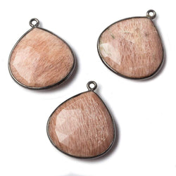 24x20mm Black Gold Bezel Sunstone Faceted Heart Pendant 1 piece (ONLINE ORDER ONLY)