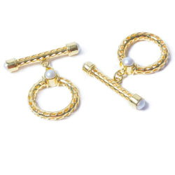 29x23mm White Pearl Cabochon Filigree Vermeil Toggle 1 piece (ONLINE ORDER ONLY)