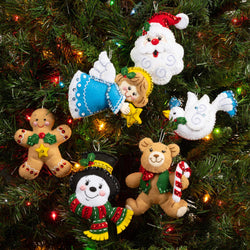 Bucilla Holiday Favorites Felt Ornament Kit – Set of 6 Classic Christmas Ornaments (ONLINE ORDER ONLY)