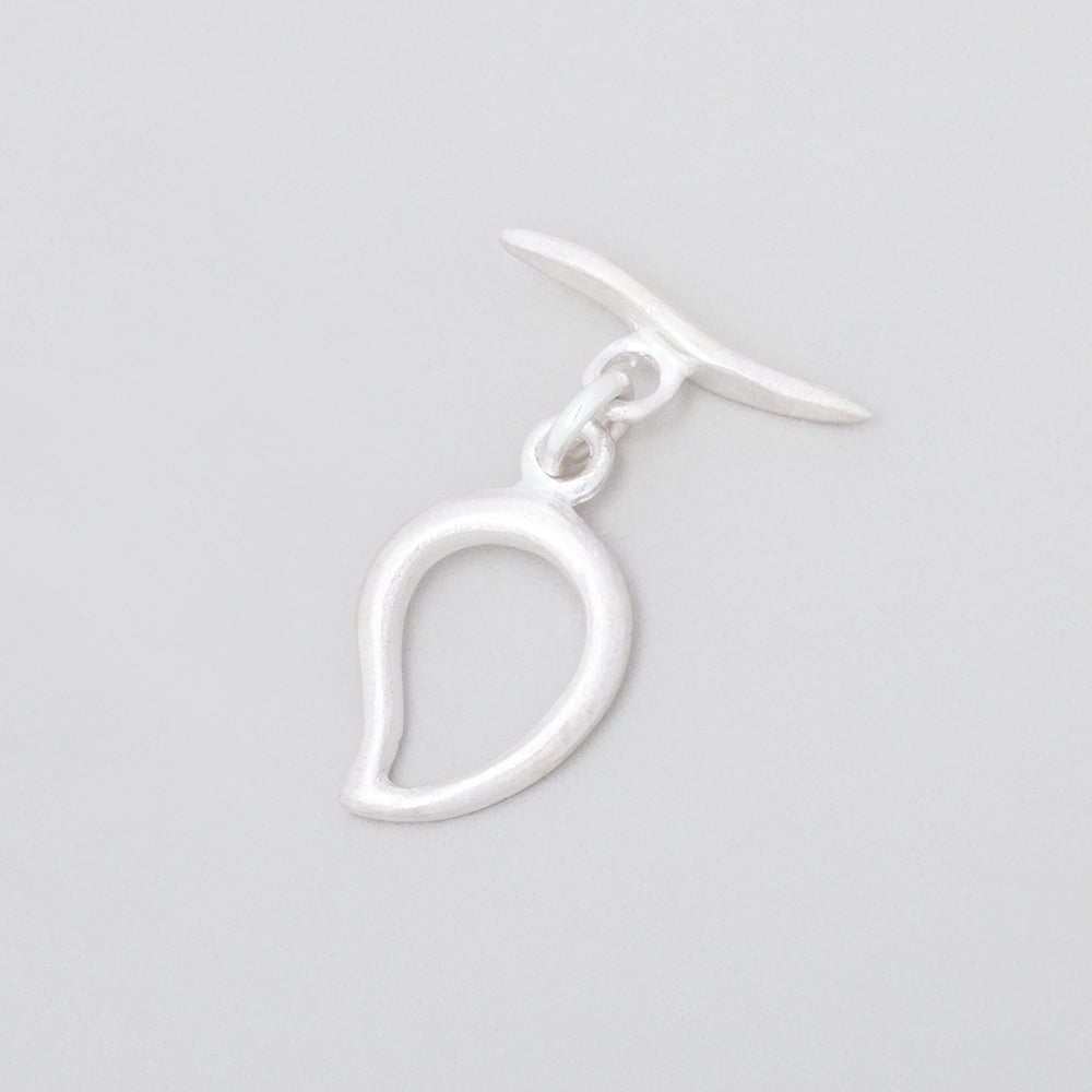 15x11mm Sterling Silver Satin Paisley Toggle 1 piece (ONLINE ORDER ONLY)
