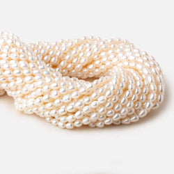 5.5x4-7x4.5mm Off White straight drilled Oval freshwater pearls 15.5 inch 65 pieces A (ONLINE ORDER ONLY)