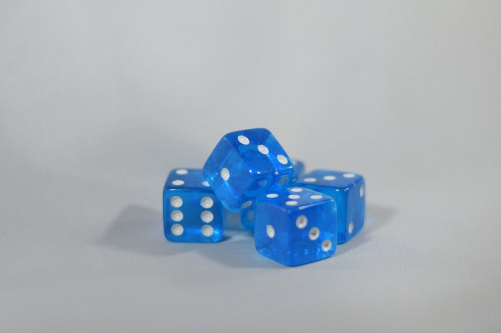 5 BRAND NEW BLUE  DICE 19mm 5 Great DICE Casino PLAY Home Games Crafts BIG FUN (Online Only)