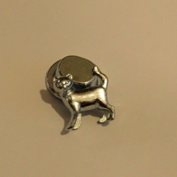Monopoly Game Replacement Pieces/Movers/Classic Token Lot of 8 Parker Family Cat (Online Only)
