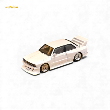 (Pre-Order) SW BMW E30 M3 LTO Modified - White 1:64 (ONLINE ORDER ONLY)
