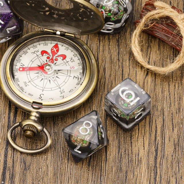 Compass Dice 7-Dice Set Clear w/ Moving Compass Inside Glitter Base Dnd (Online Only)