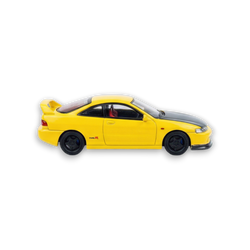 Nice Auto Honda Integra DC2 Yellow Resin 1:64