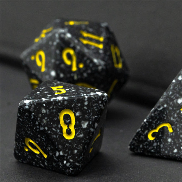 Freckled Black-&-White Homage 7-Dice Set w/Yellow Numbers Minimalist (Online Only)