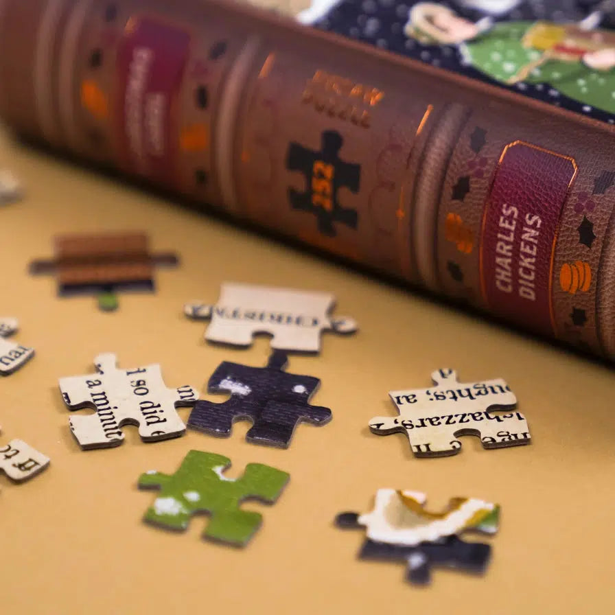 A Christmas Carol 252 Piece Double-Sided Jigsaw Puzzle Professor Puzzle (ONLINE ORDER ONLY)