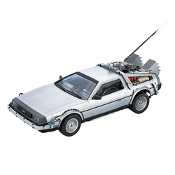 Aoshima: Back to the Future Part I DeLorean 1/24 Scale Model Kit #BT-01 (ONLINE ORDER ONLY)