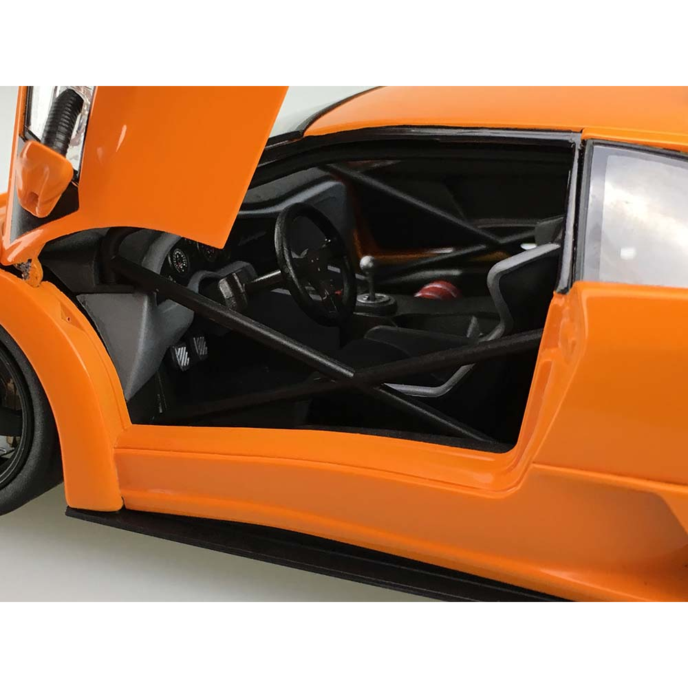 Aoshima: 1/24 Lamborghini Diablo GTR '99 Scale Model Kit #24 (ONLINE ORDER ONLY)