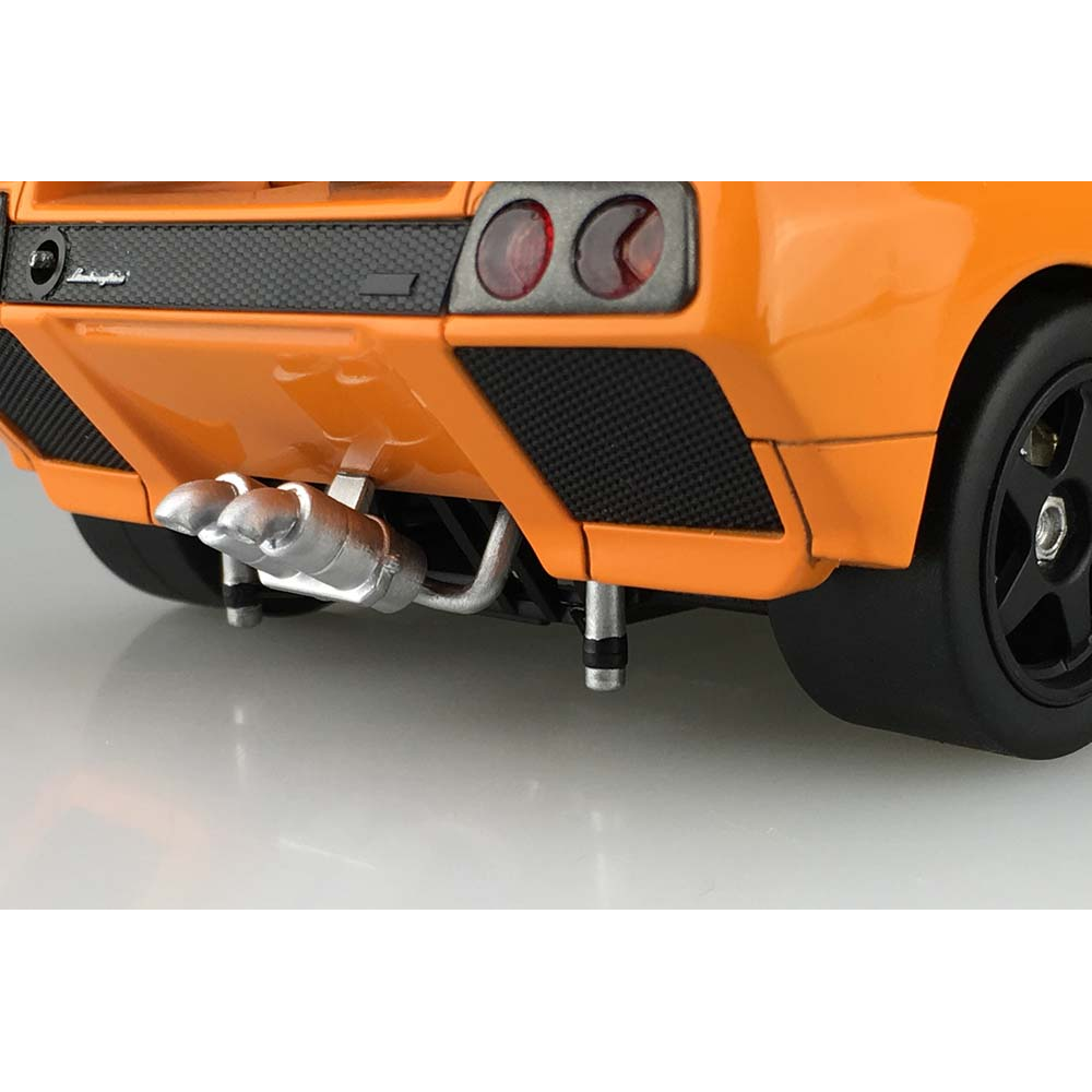 Aoshima: 1/24 Lamborghini Diablo GTR '99 Scale Model Kit #24 (ONLINE ORDER ONLY)