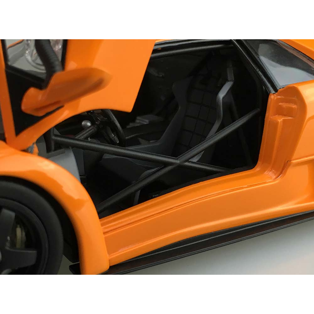 Aoshima: 1/24 Lamborghini Diablo GTR '99 Scale Model Kit #24 (ONLINE ORDER ONLY)