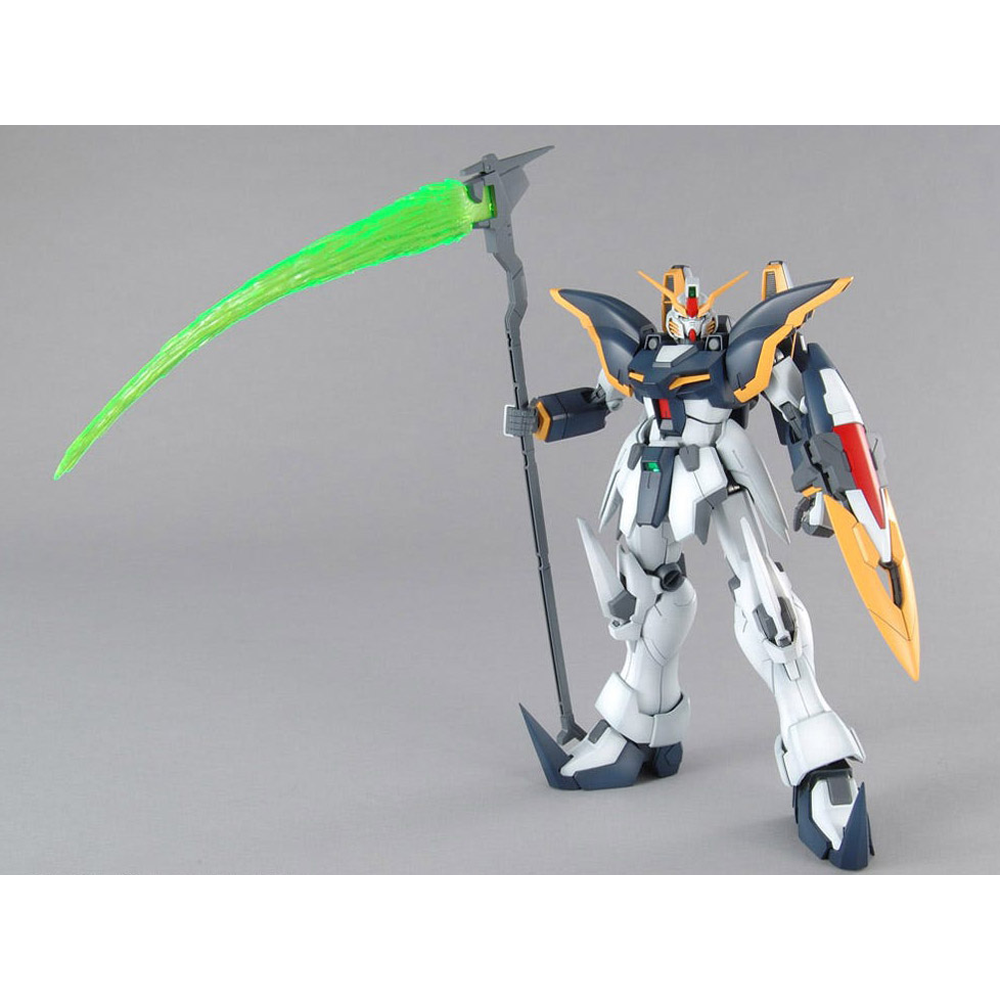Bandai Spirits: Gundam Wing: Endless Waltz - MG 1/100 Gundam Deathscythe (EW) Model Kit (ONLINE ORDER ONLY)