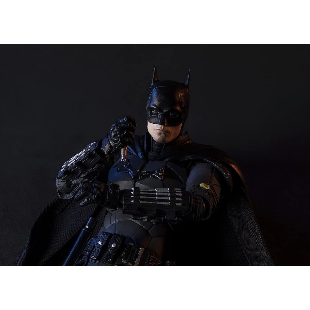 Tamashii Nations S.H. Figuarts: The Batman - Batman (ONLINE ORDER ONLY)