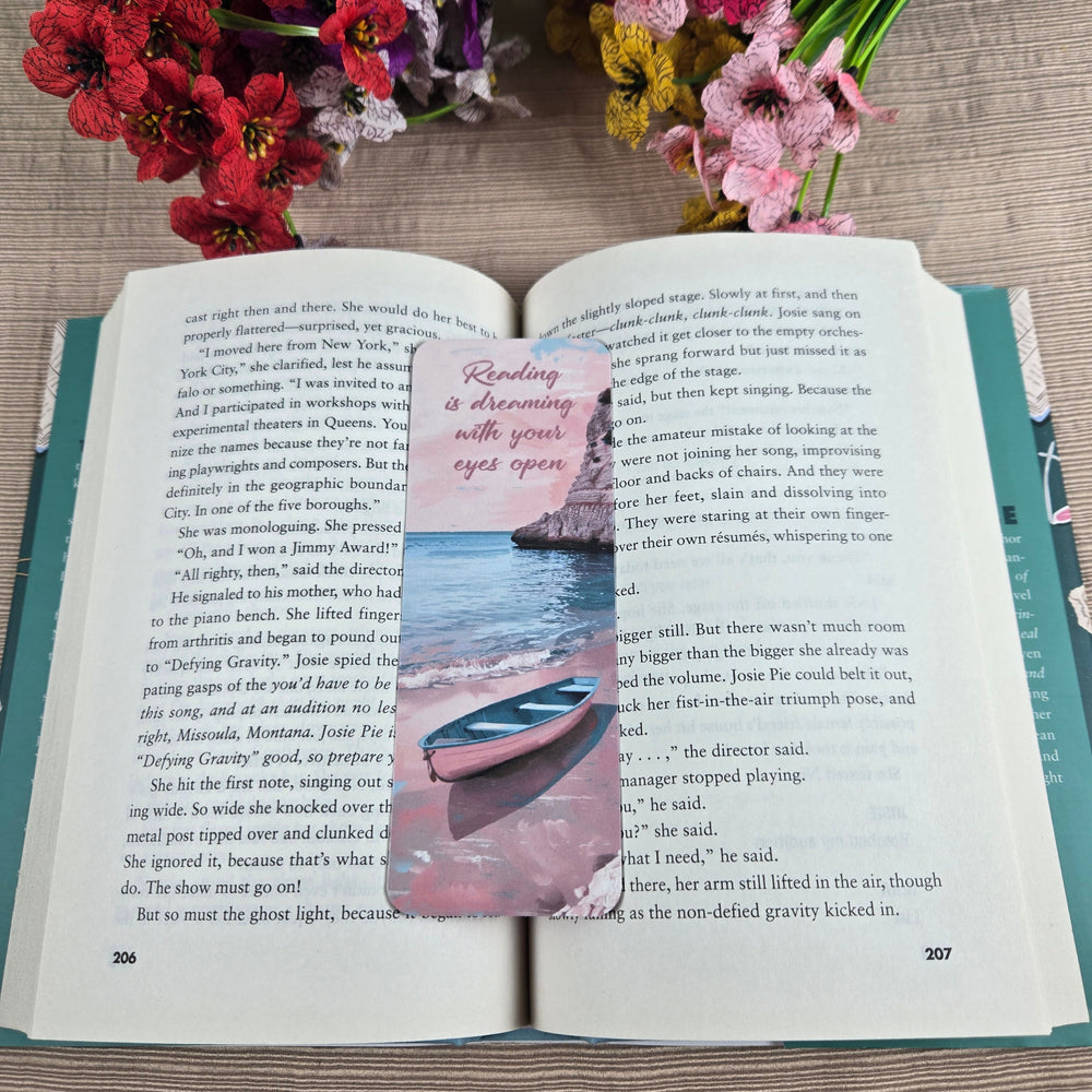 Beach Setting with Reading Quotes Bookmark (ONLINE ORDER ONLY)
