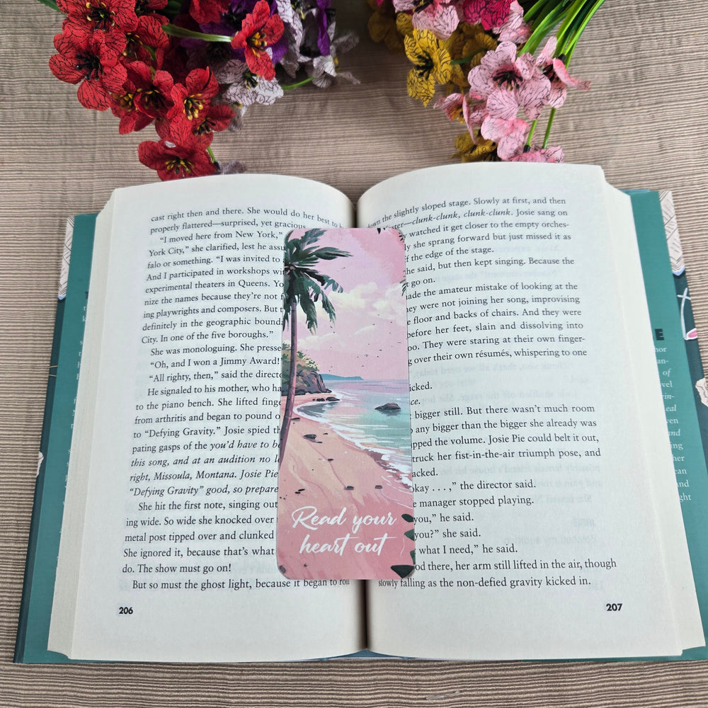 Beach Setting with Reading Quotes Bookmark (ONLINE ORDER ONLY)