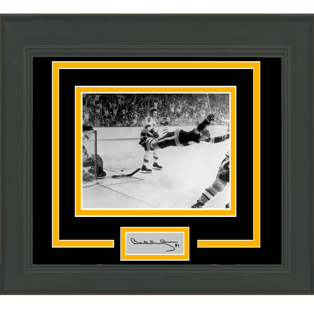 Framed Bobby Orr Facsimile Laser Engraved Signature Auto Boston Bruins 11x14 Hockey Photo (ONLINE ORDER ONLY)