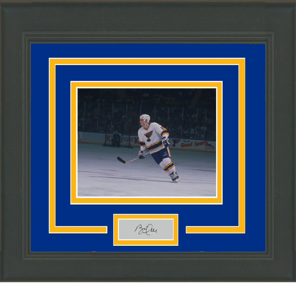 Framed Brett Hull Facsimile Laser Engraved Signature Auto St. Louis Blues 11x14 Hockey Photo (ONLINE ORDER ONLY)
