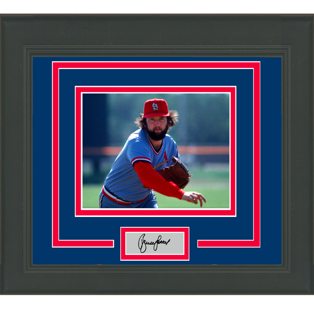 Framed Bruce Sutter Facsimile Laser Engraved Signature Auto St. Louis Cardinals 11x14 Baseball Photo (ONLINE ORDER ONLY)
