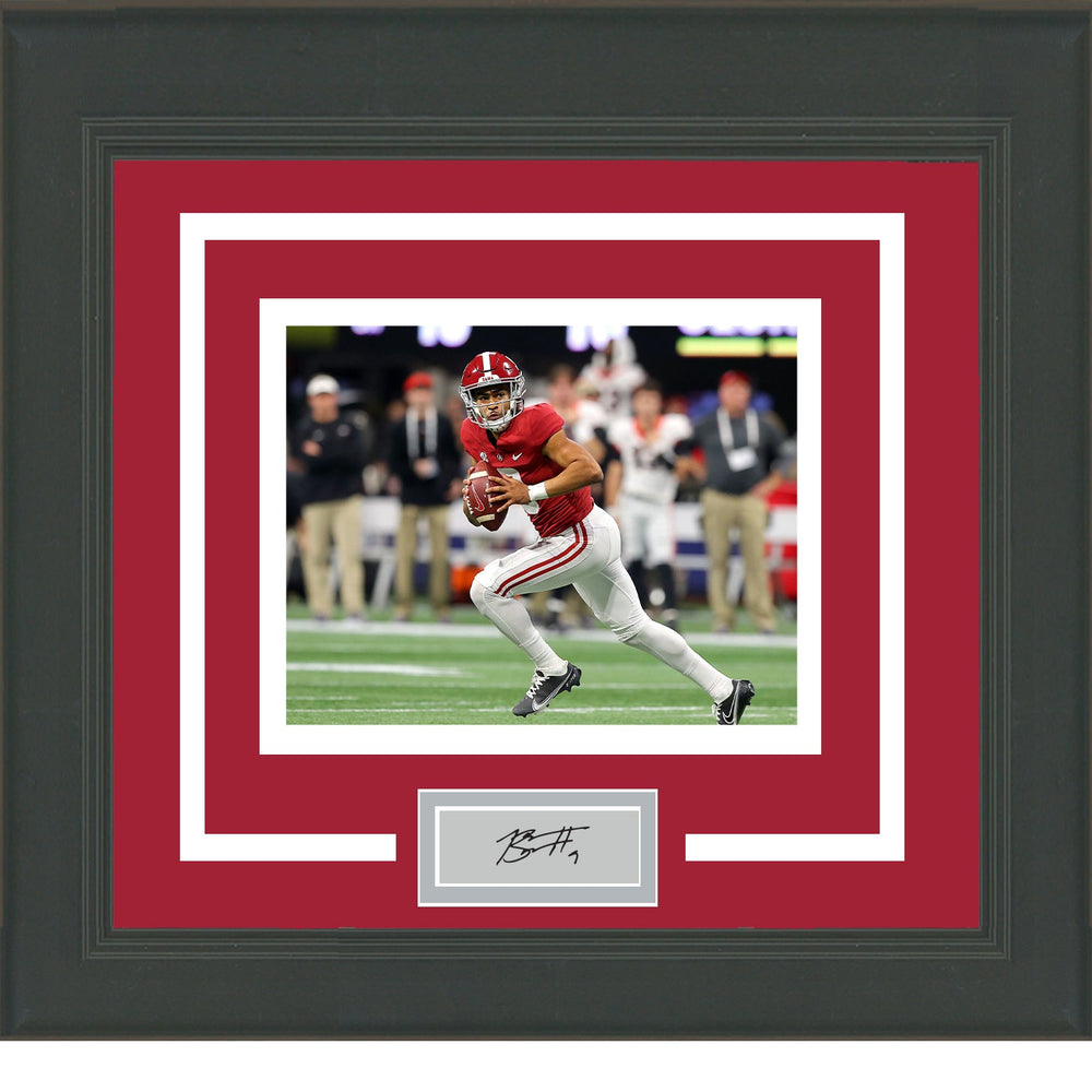 Framed Bryce Young Facsimile Laser Engraved Signature Auto Alabama Crimson Tide 11x14 Football Photo (ONLINE ORDER ONLY)