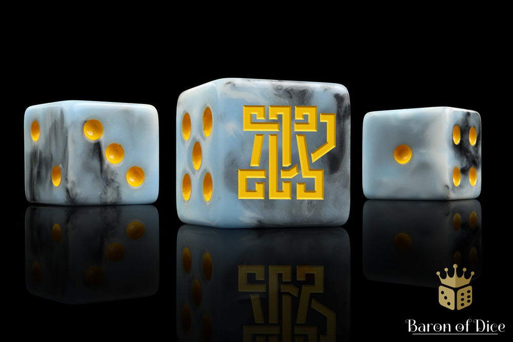 Clan McFlaggon Dice - Ice Blue (ONLINE ORDER ONLY)
