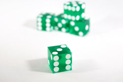 Green Casino Dice d6 19mm Razor Edge No Serial Numbers or Names Clean (Online Only)