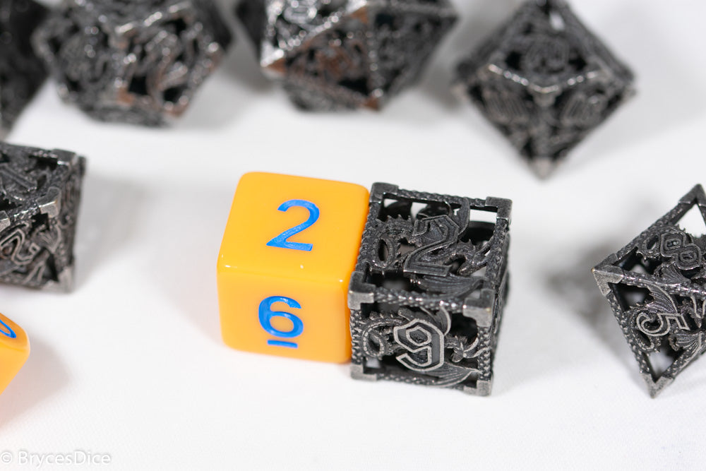(Shimmering Green) Deadly Dragon Dice: Shards of Oblivion Hollow Metal (Online Only)