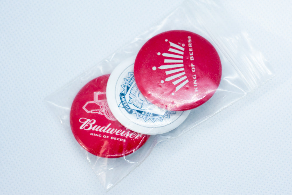 Budweiser Buttons 3-Pack White & Red 'King of Beers' (Online Only)