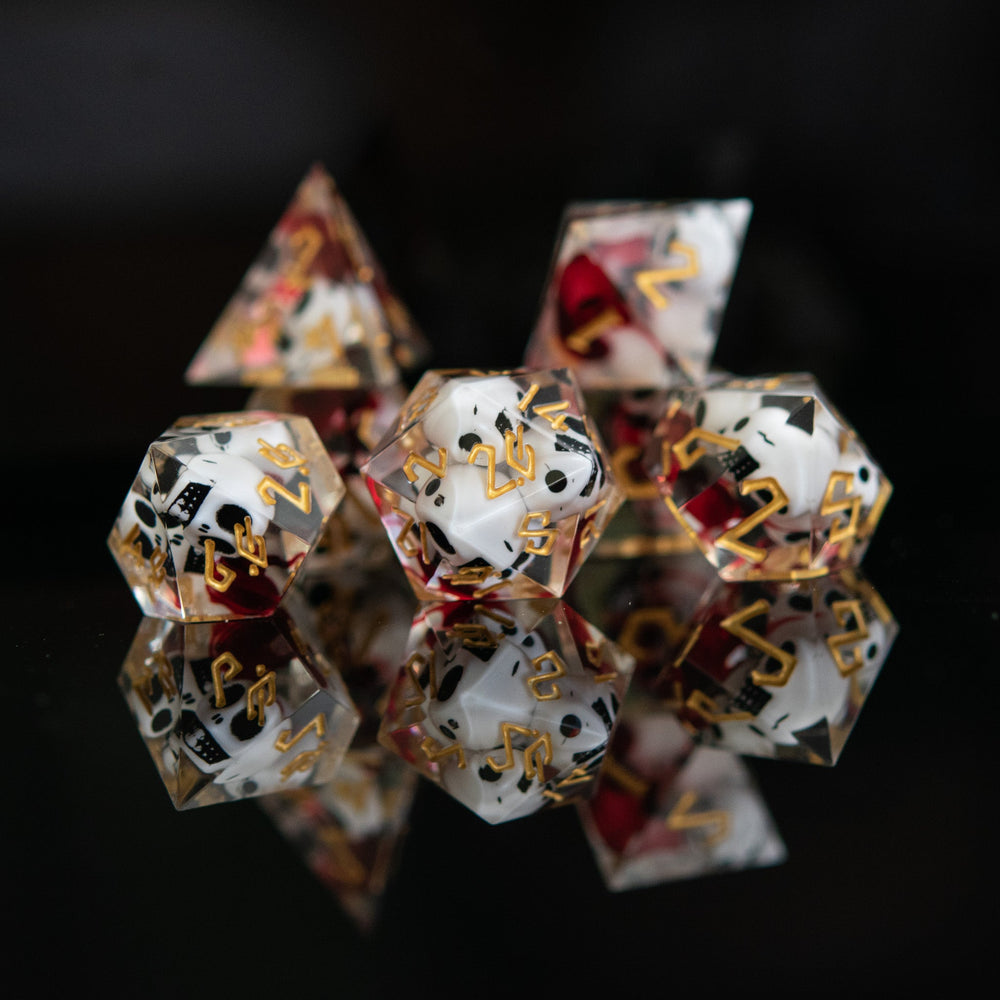 Bloody Corpse Sharp-Edged Resin Dice Set (ONLINE ORDER ONLY)