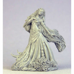 DSM7607 Queen of Hearts Miniature Stephanie Law Masterworks (ONLINE ORDER ONLY)