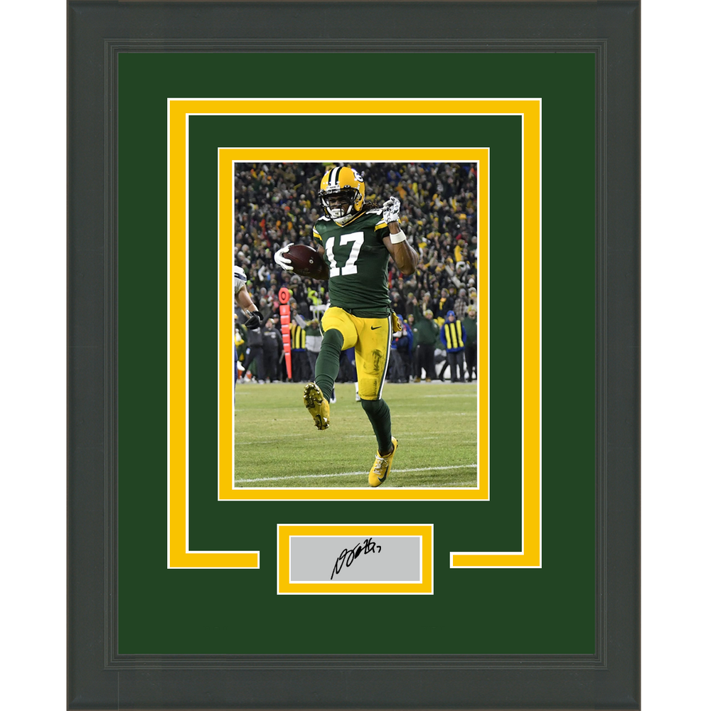Framed Davante Adams Facsimile Laser Engraved Signature Auto Green Bay Packers 11x14 Football Photo (ONLINE ORDER ONLY)