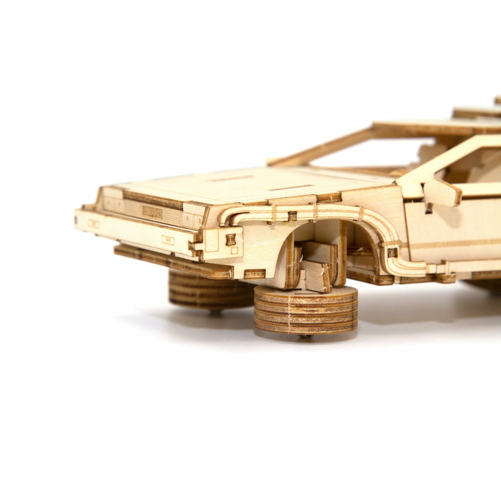 IncrediBuilds: Back to the Future: DeLorean Book and 3D Wood Model [2020]