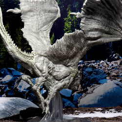 D&D: Icons of the Realms - Adult White Dragon Premium Figure (ONLINE ORDER ONLY)