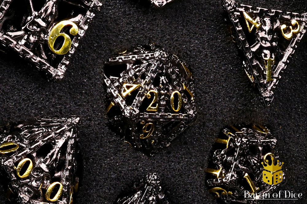 Pirate Skull Metal RPG Dice Set - 7 Pieces (ONLINE ORDER ONLY)