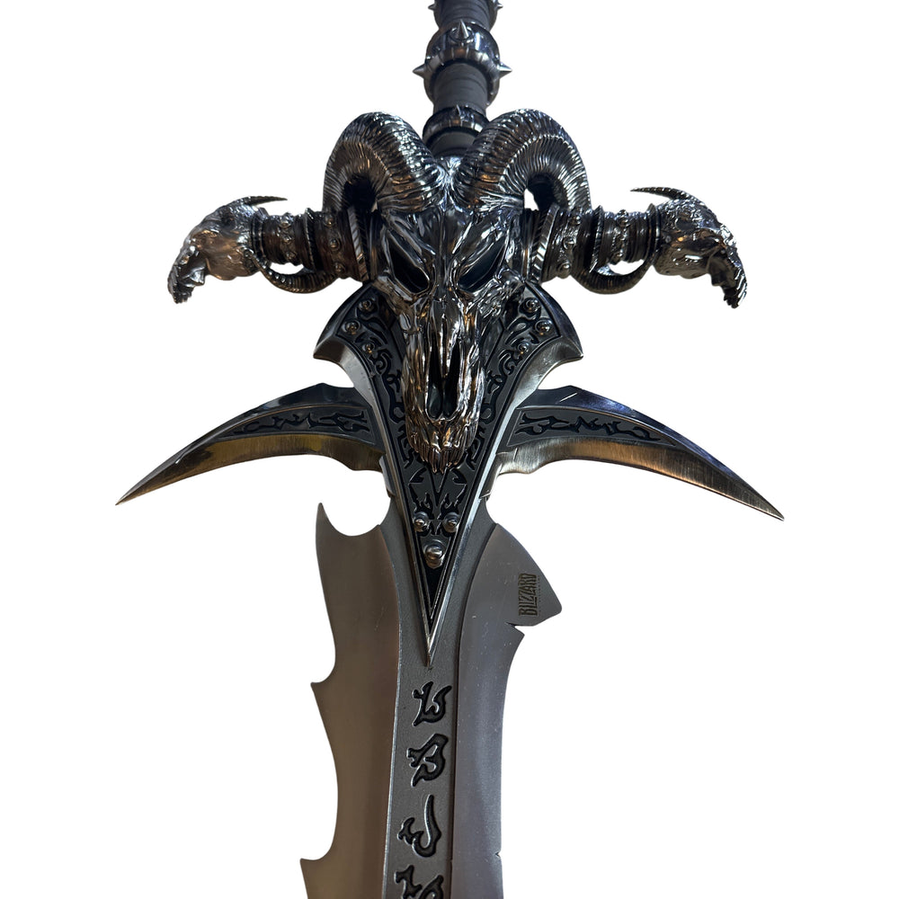 World of Warcraft: Wrath of the Lich King Frostmourne 1/1 Scale Limited Edition Replica (Online Order Only)